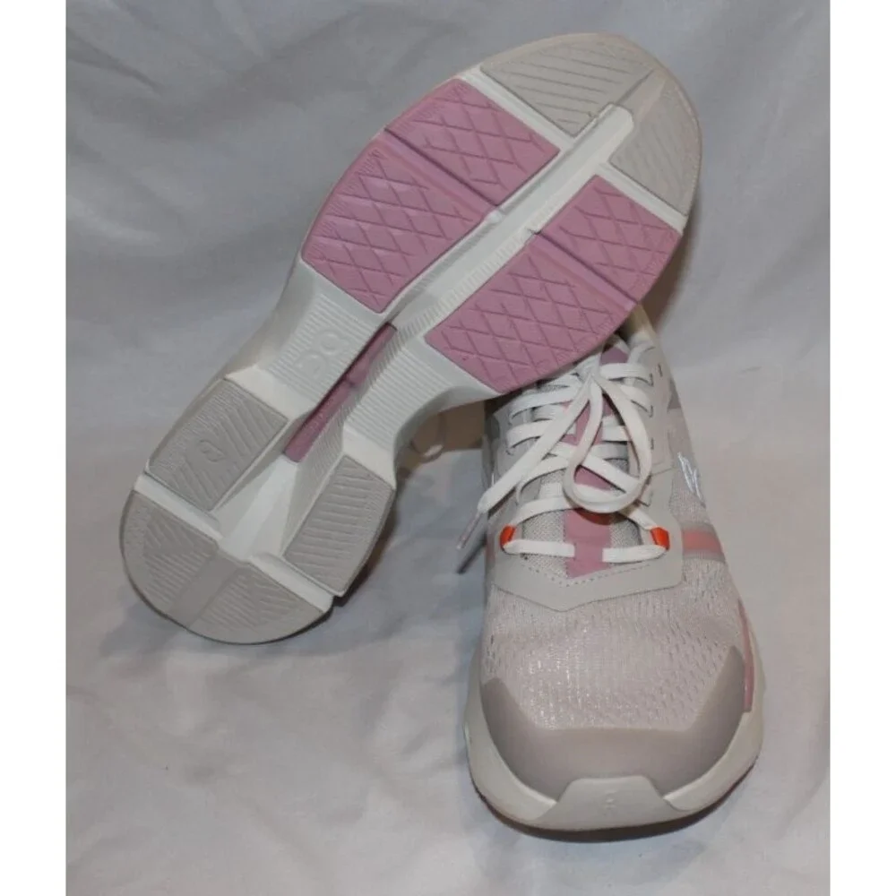 NEW ON CLOUD WOMEN'S CLOUDPULSE RUNNING ATHLETIC SNEAKERS‎ PEARL/BLOSSOM